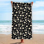 Black Daisy Floral Pattern Print Beach Towel