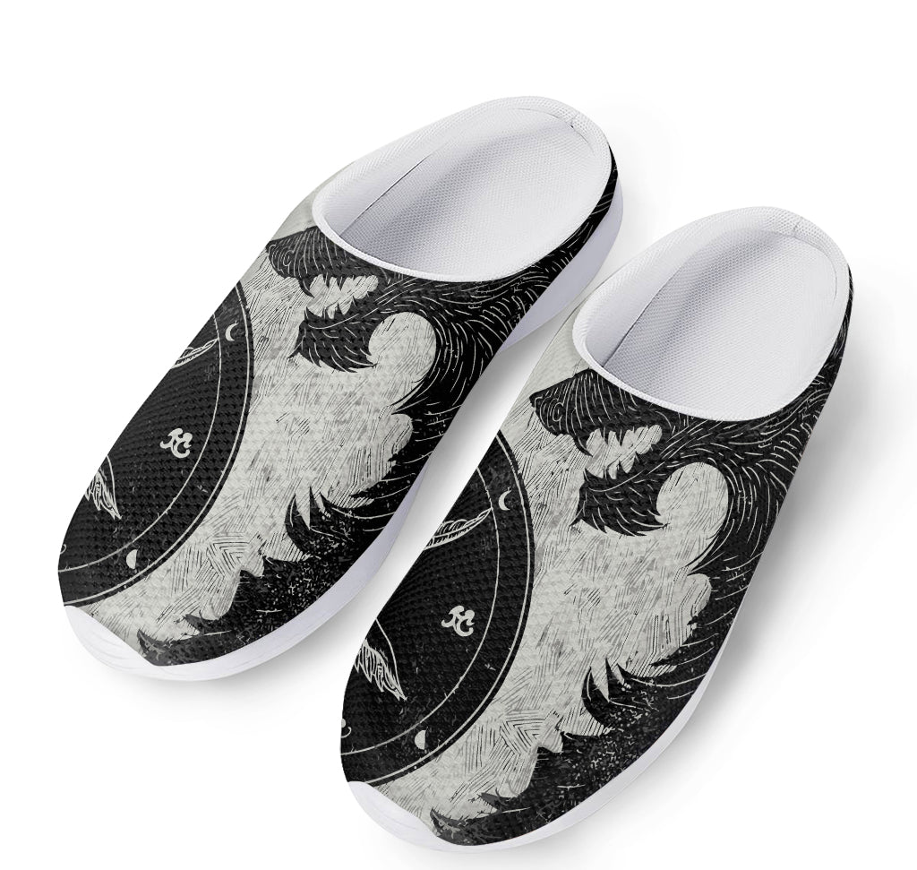 Black Demon Wolf Print Mesh Casual Shoes