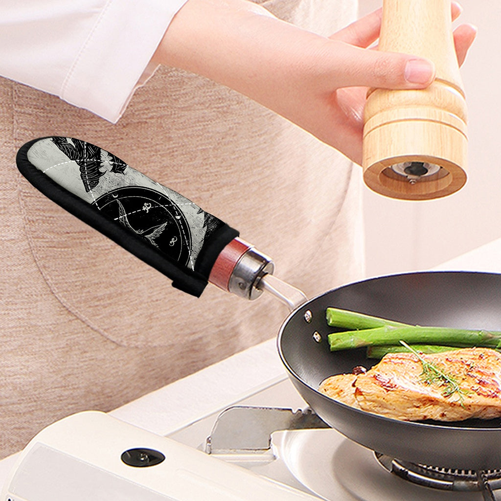 Black Demon Wolf Print Skillet Handle Cover