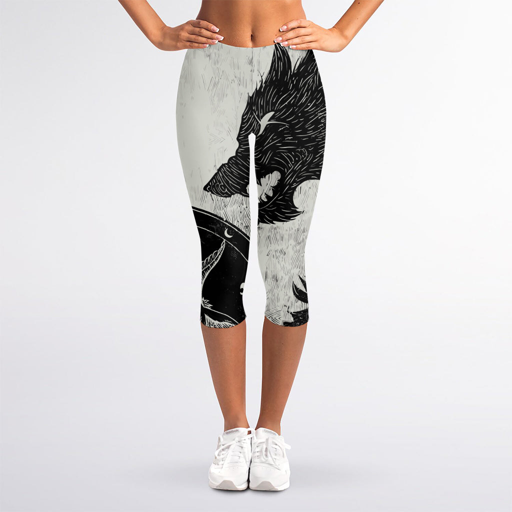 Black Demon Wolf Print Women's Capri Leggings