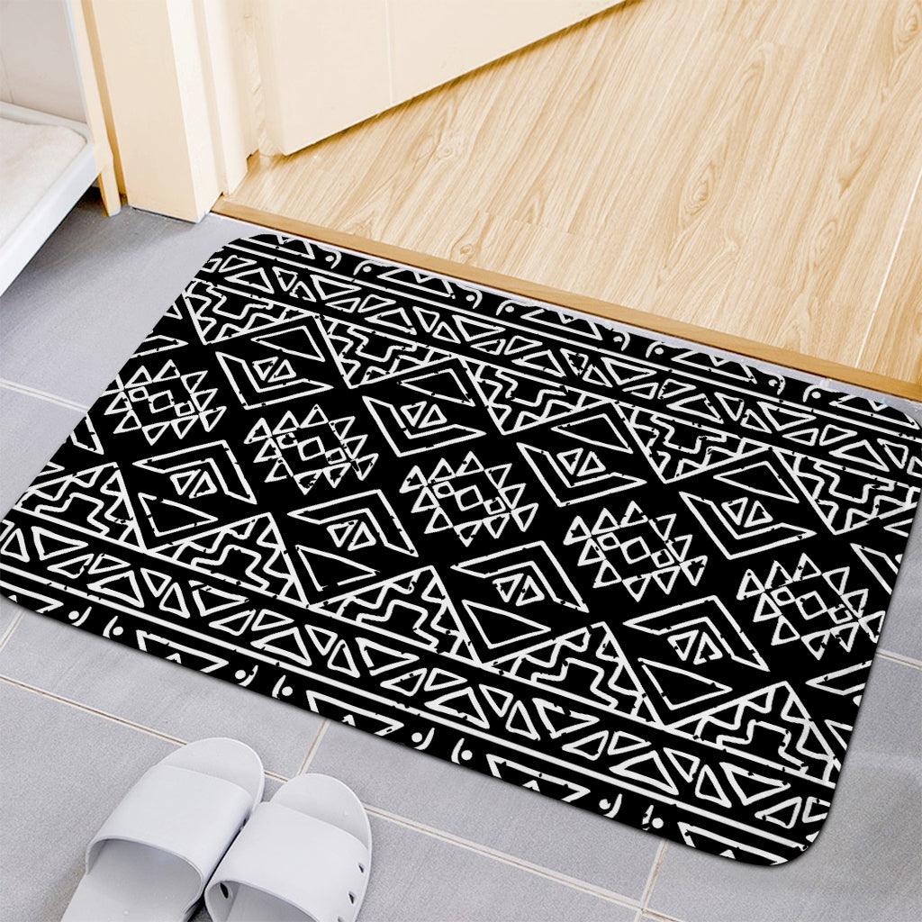 Black Ethnic Aztec Pattern Print Indoor Door Mat