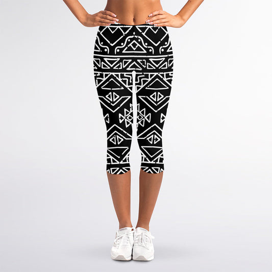 Black Ethnic Aztec Pattern Print Women's Capri Leggings