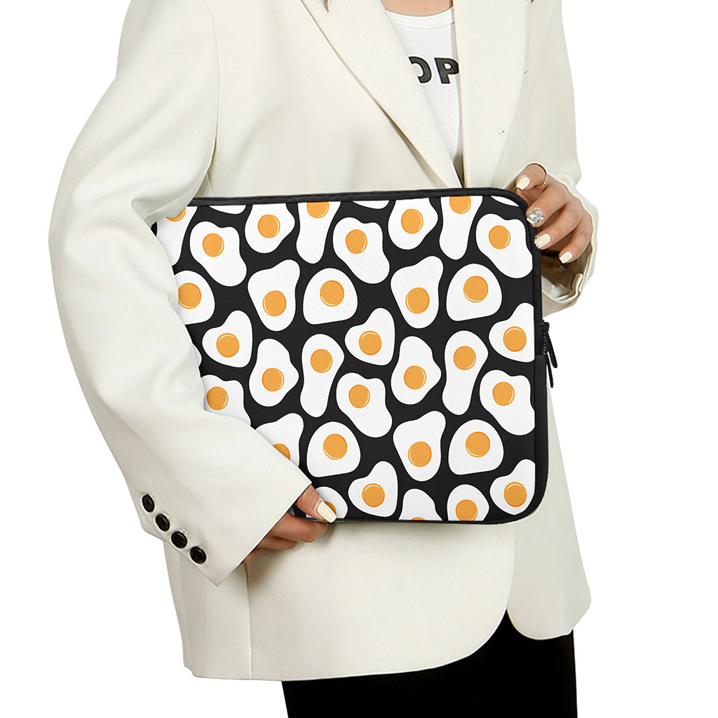 Black Fried Eggs Pattern Print Laptop Sleeve