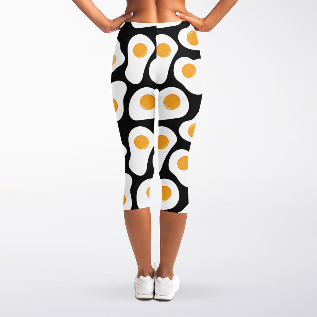 Black Fried Eggs Pattern Print Women's Capri Leggings