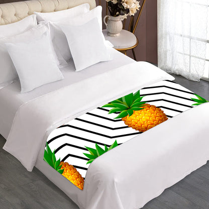 Black Geometric Pineapple Pattern Print Bed Runner