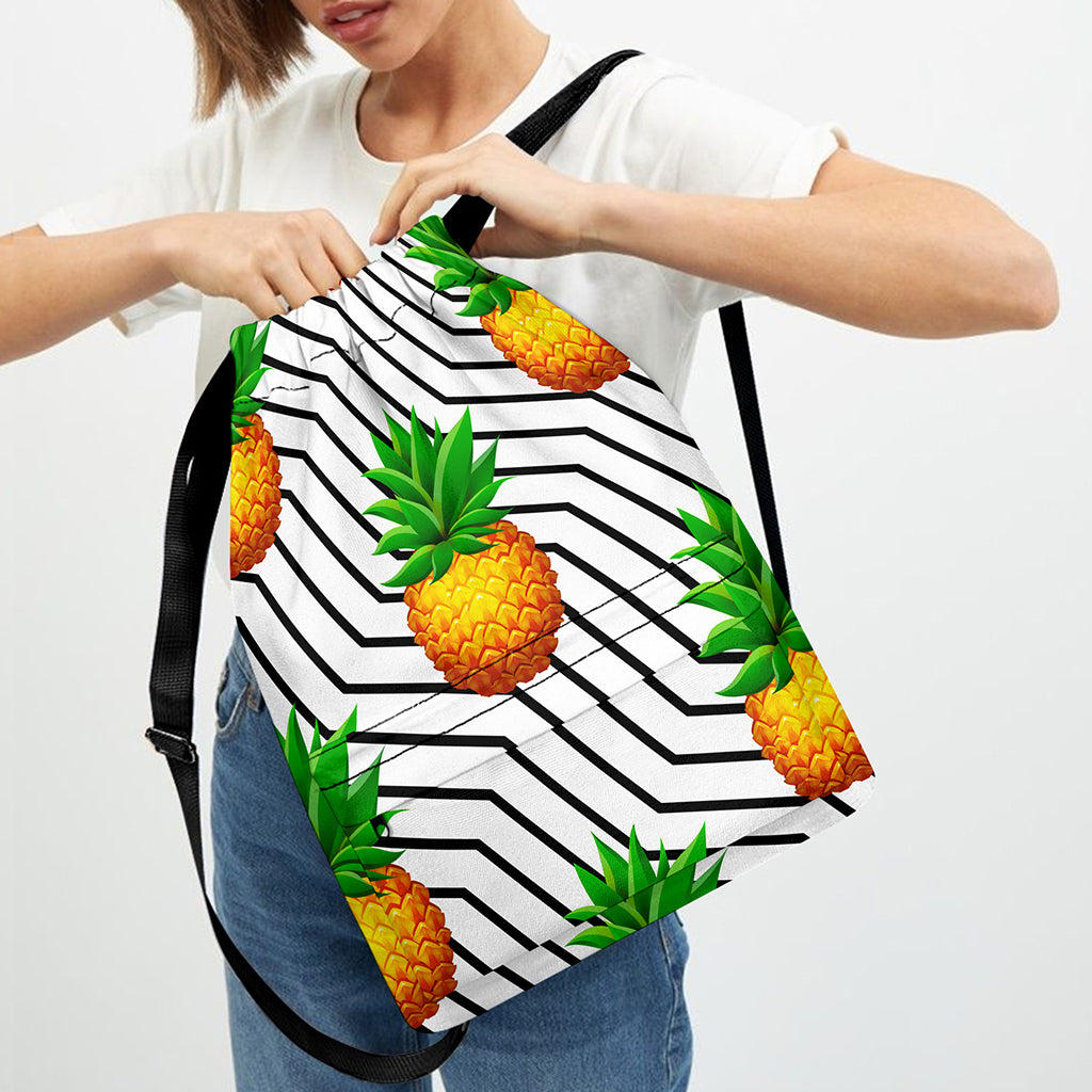 Black Geometric Pineapple Pattern Print Drawstring Backpack