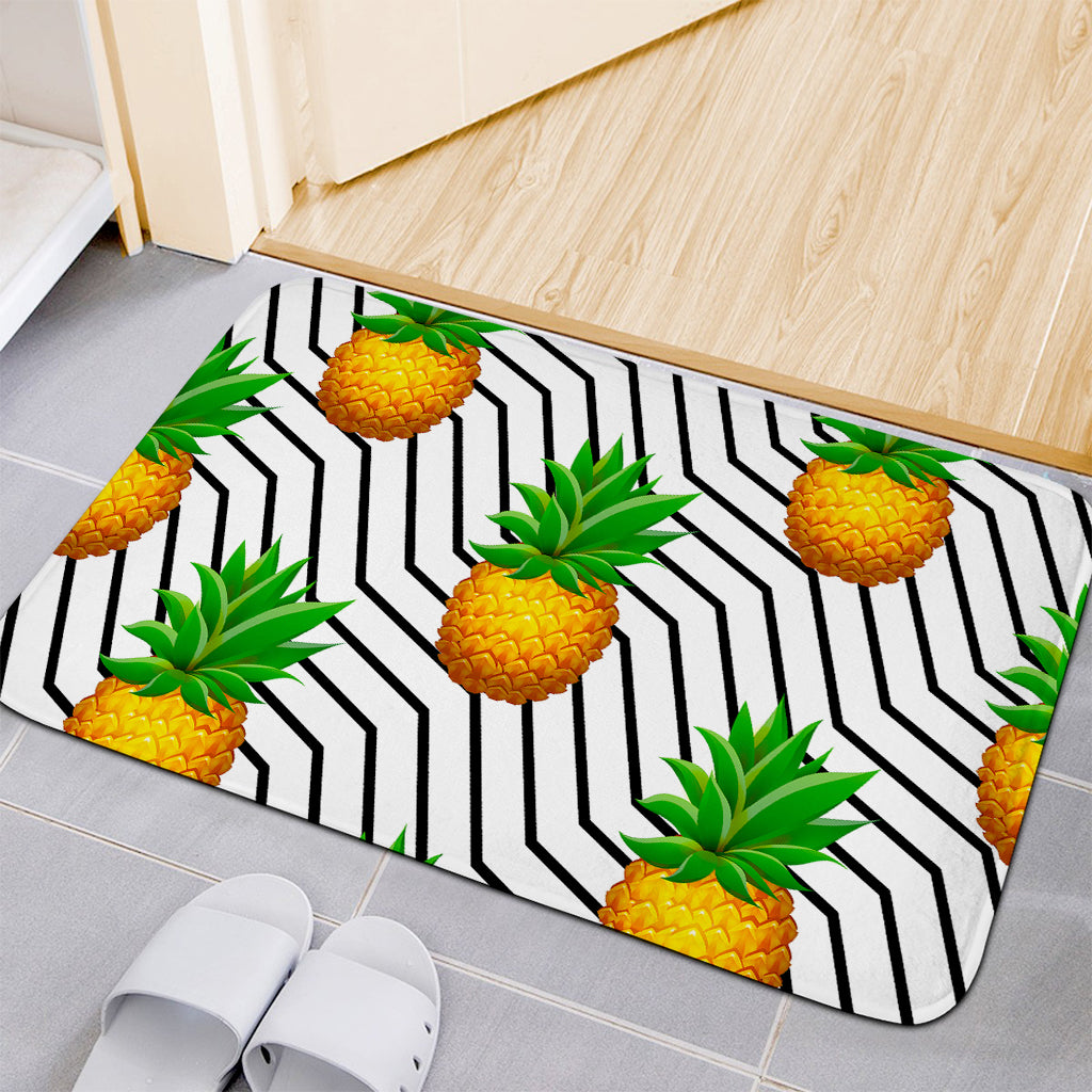 Black Geometric Pineapple Pattern Print Indoor Door Mat