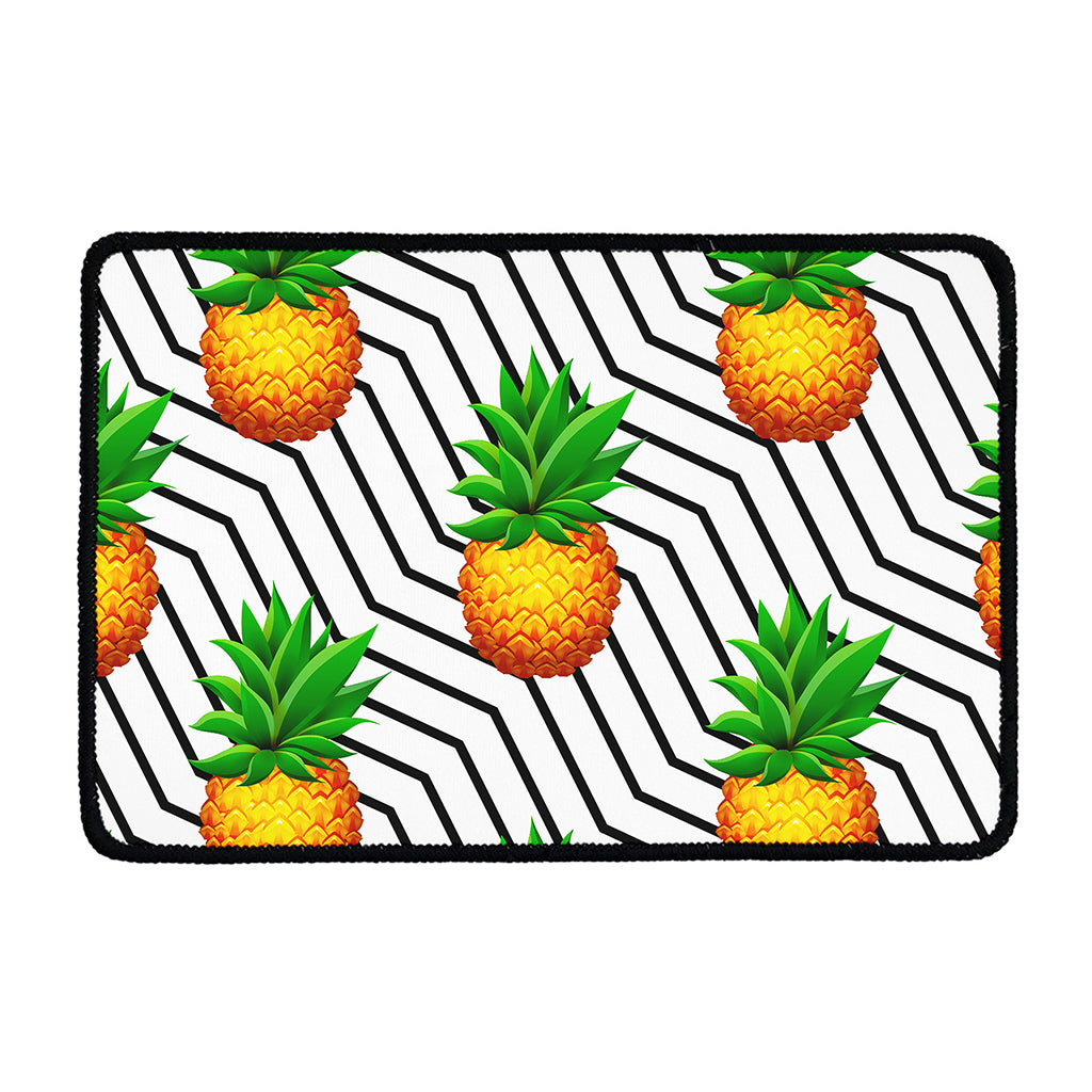 Black Geometric Pineapple Pattern Print Kitchen Mat