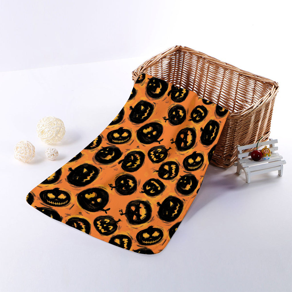 Black Halloween Pumpkin Pattern Print Towel