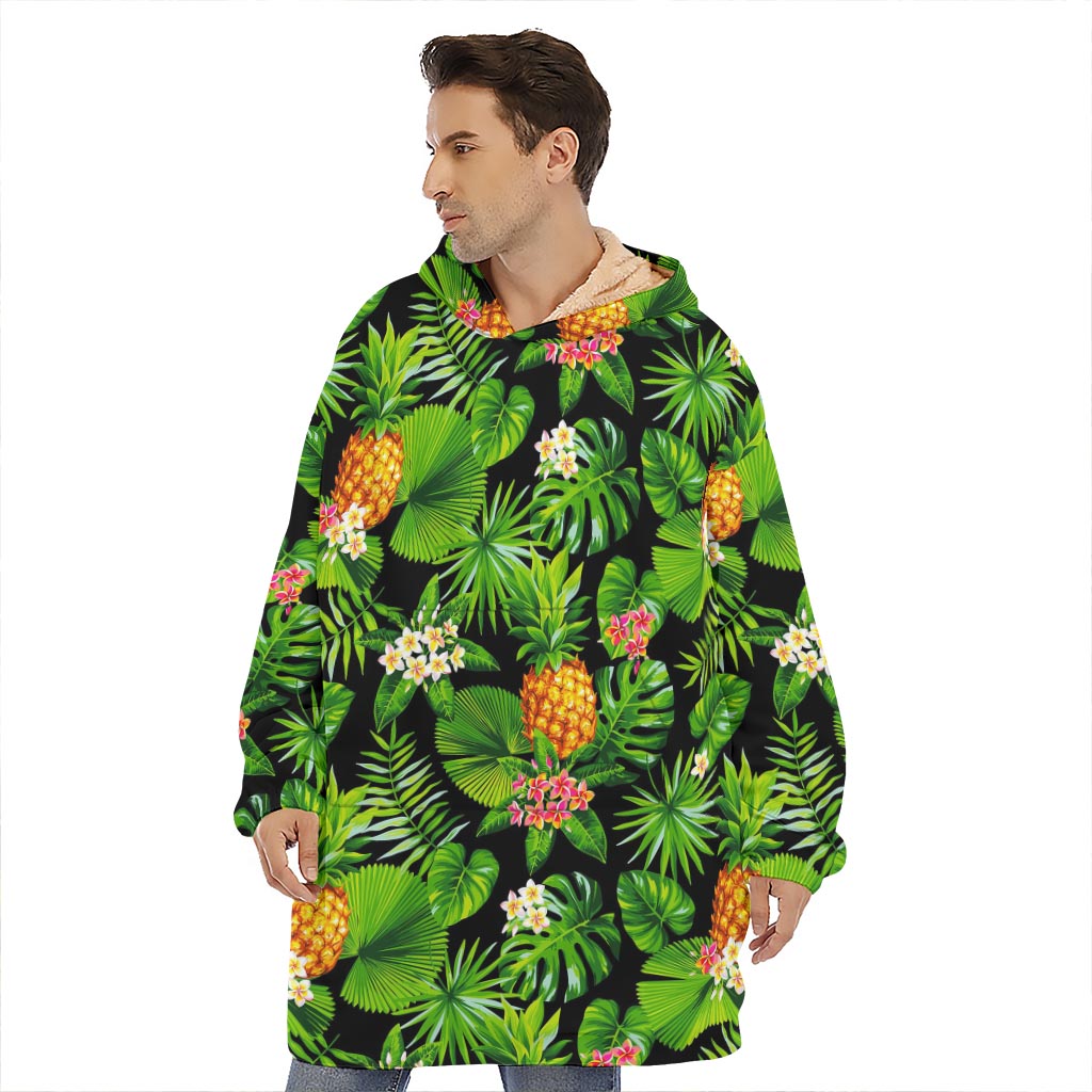 Black Hawaiian Pineapple Pattern Print Hoodie Blanket