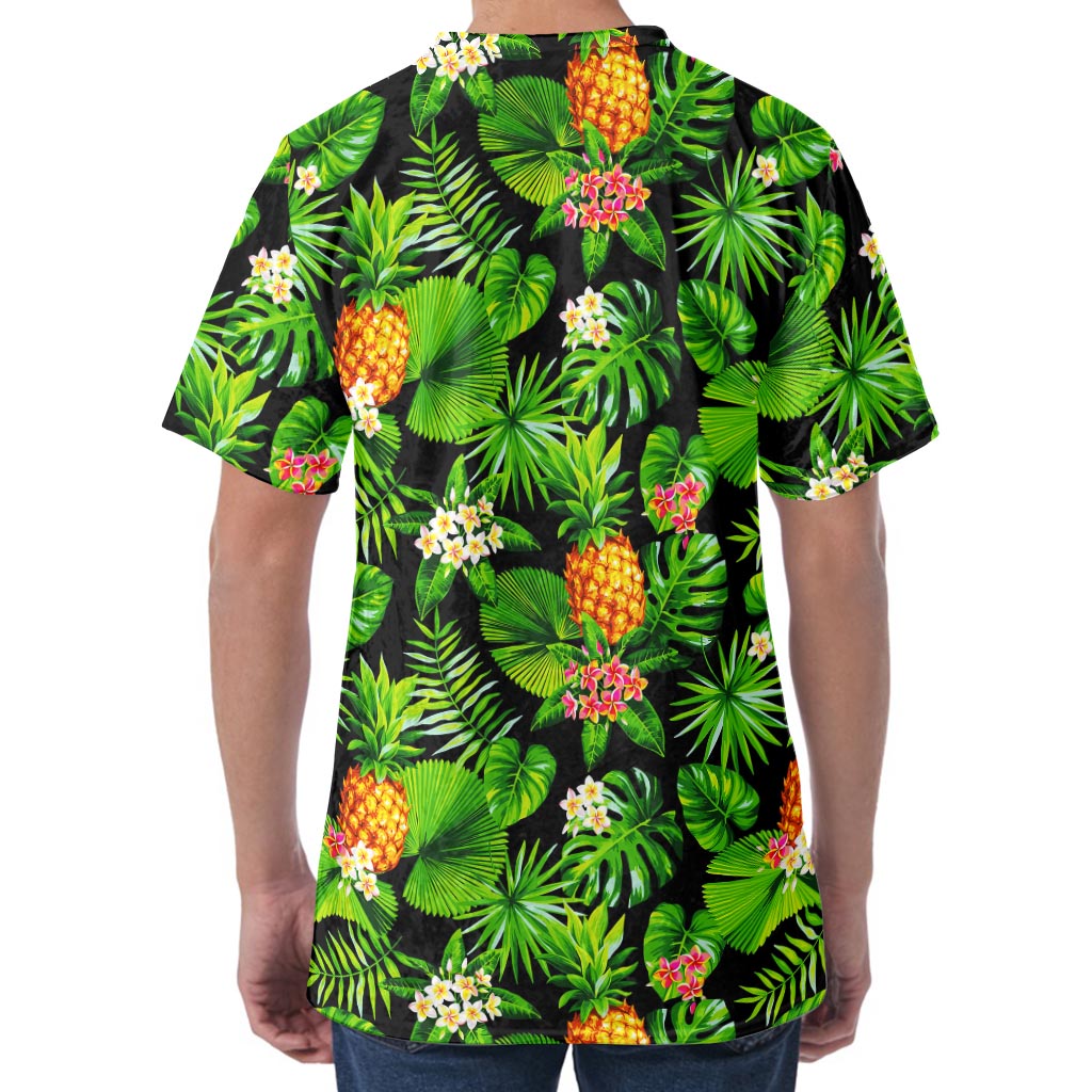 Black Hawaiian Pineapple Pattern Print Men's Velvet T-Shirt