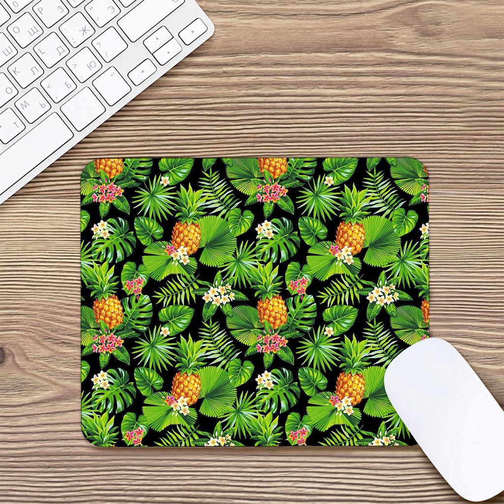 Black Hawaiian Pineapple Pattern Print Mouse Pad