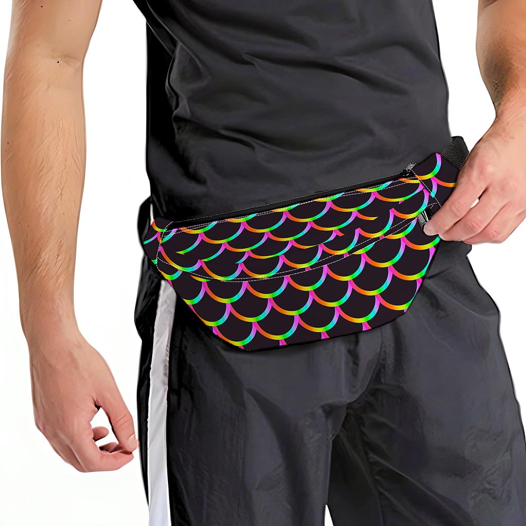 Black Mermaid Scales Pattern Print Fanny Pack