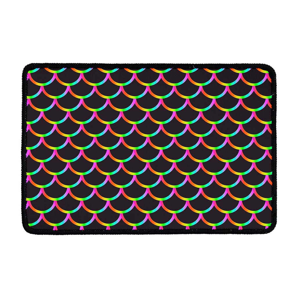 Black Mermaid Scales Pattern Print Kitchen Mat