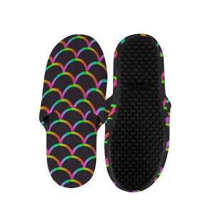 Black Mermaid Scales Pattern Print Slippers