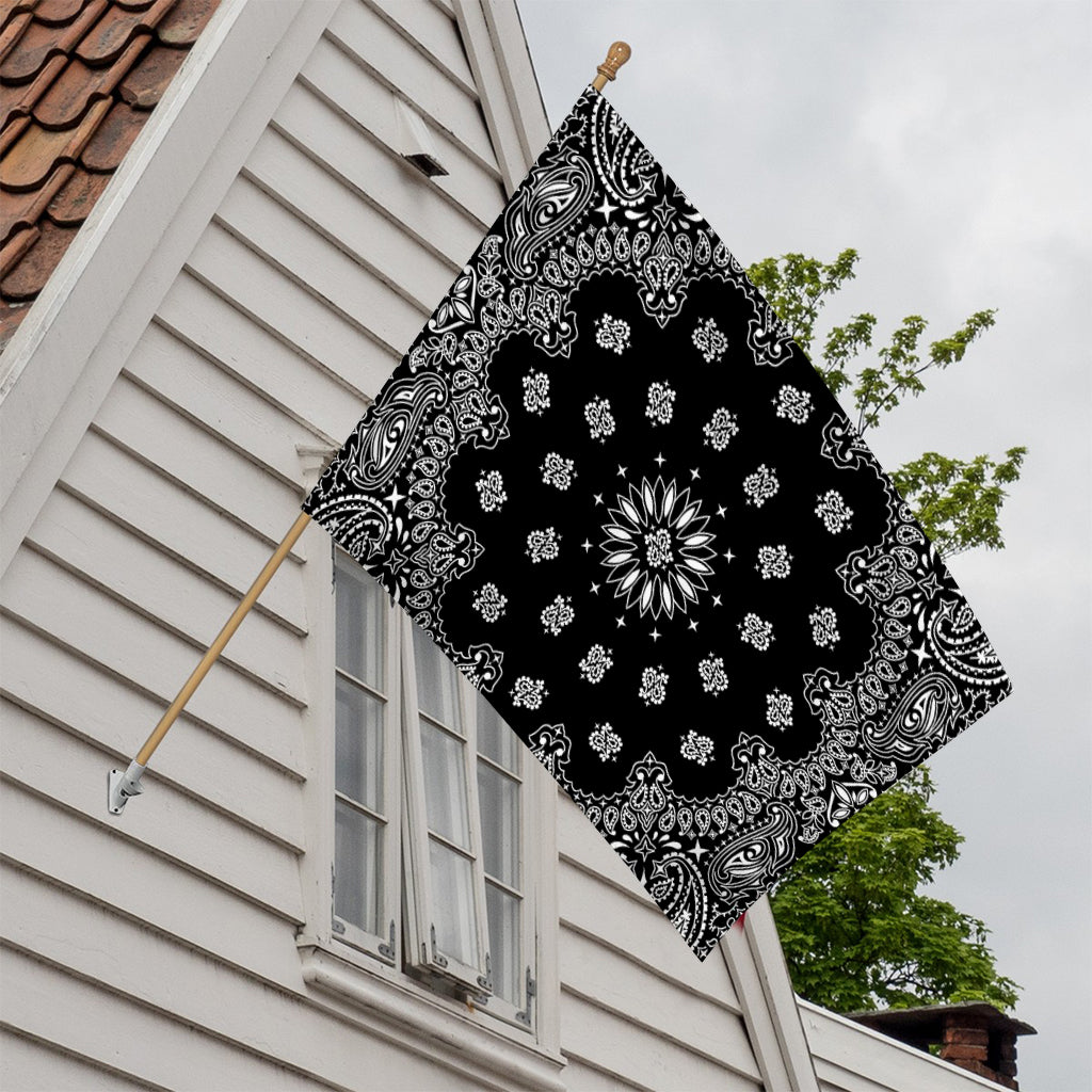 Black Paisley Bandana Print House Flag – GearFrost