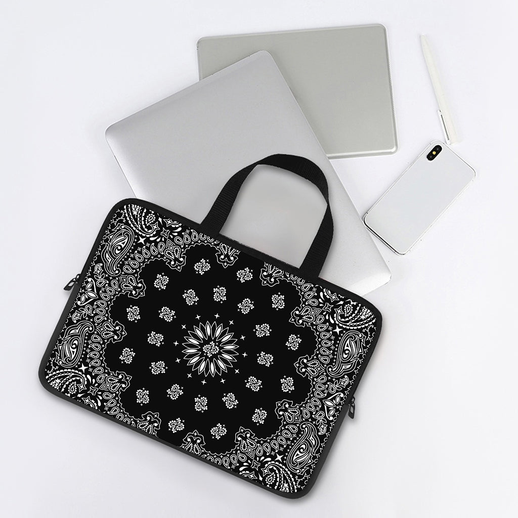 Black Paisley Bandana Print Laptop Sleeve With Handle