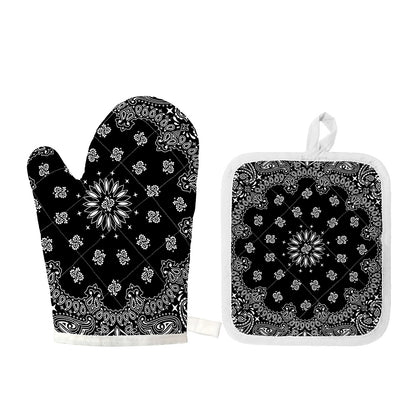 Black Paisley Bandana Print Oven Mitt And Pot Holder Set