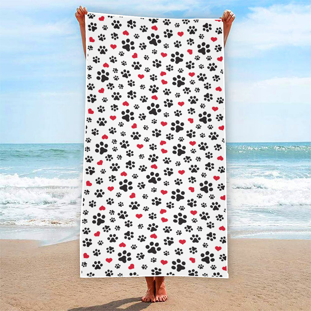 Black Paw And Heart Pattern Print Beach Towel