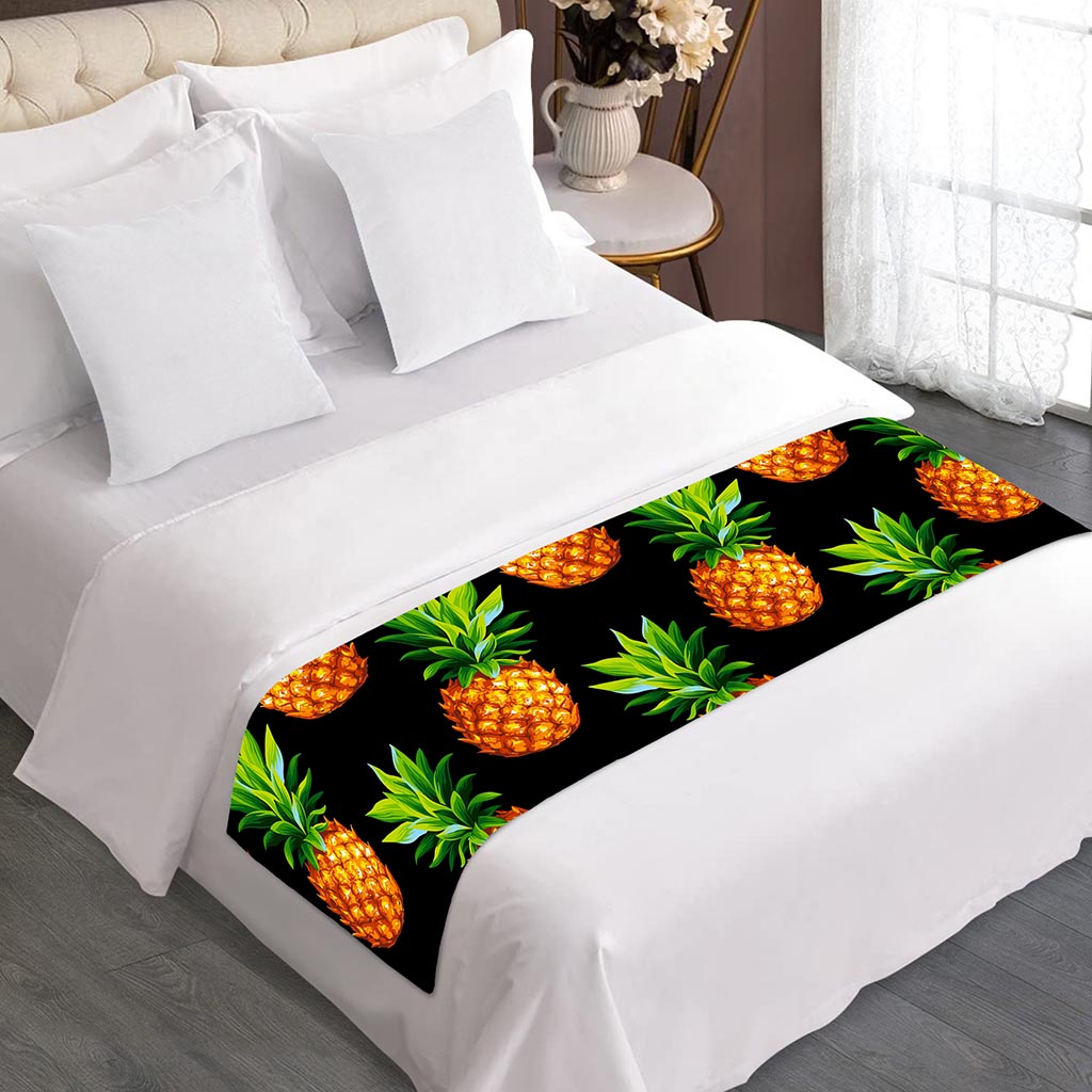 Black Pineapple Pattern Print Bed Runner