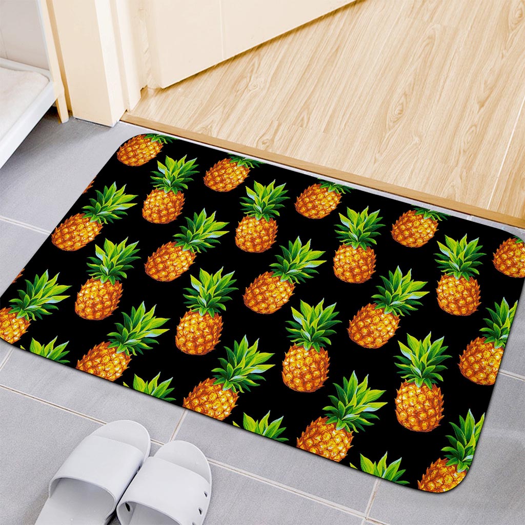 Black Pineapple Pattern Print Indoor Door Mat