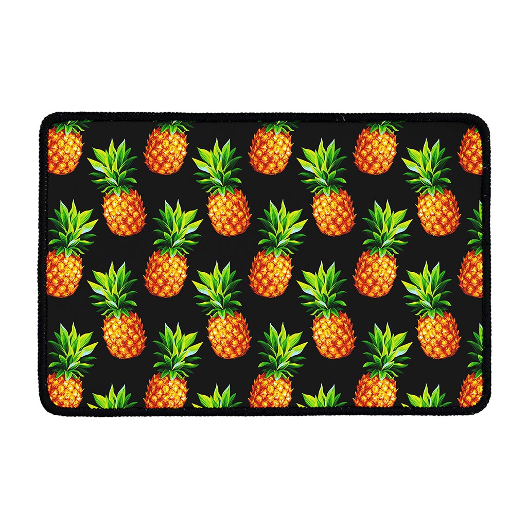 Black Pineapple Pattern Print Kitchen Mat