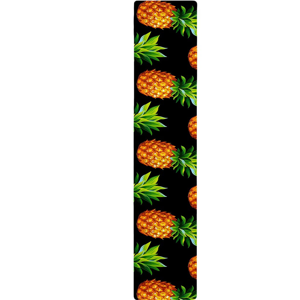 Black Pineapple Pattern Print Table Runner
