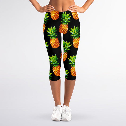 Black Pineapple Pattern Print Women's Capri Leggings