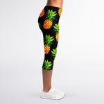 Black Pineapple Pattern Print Women's Capri Leggings