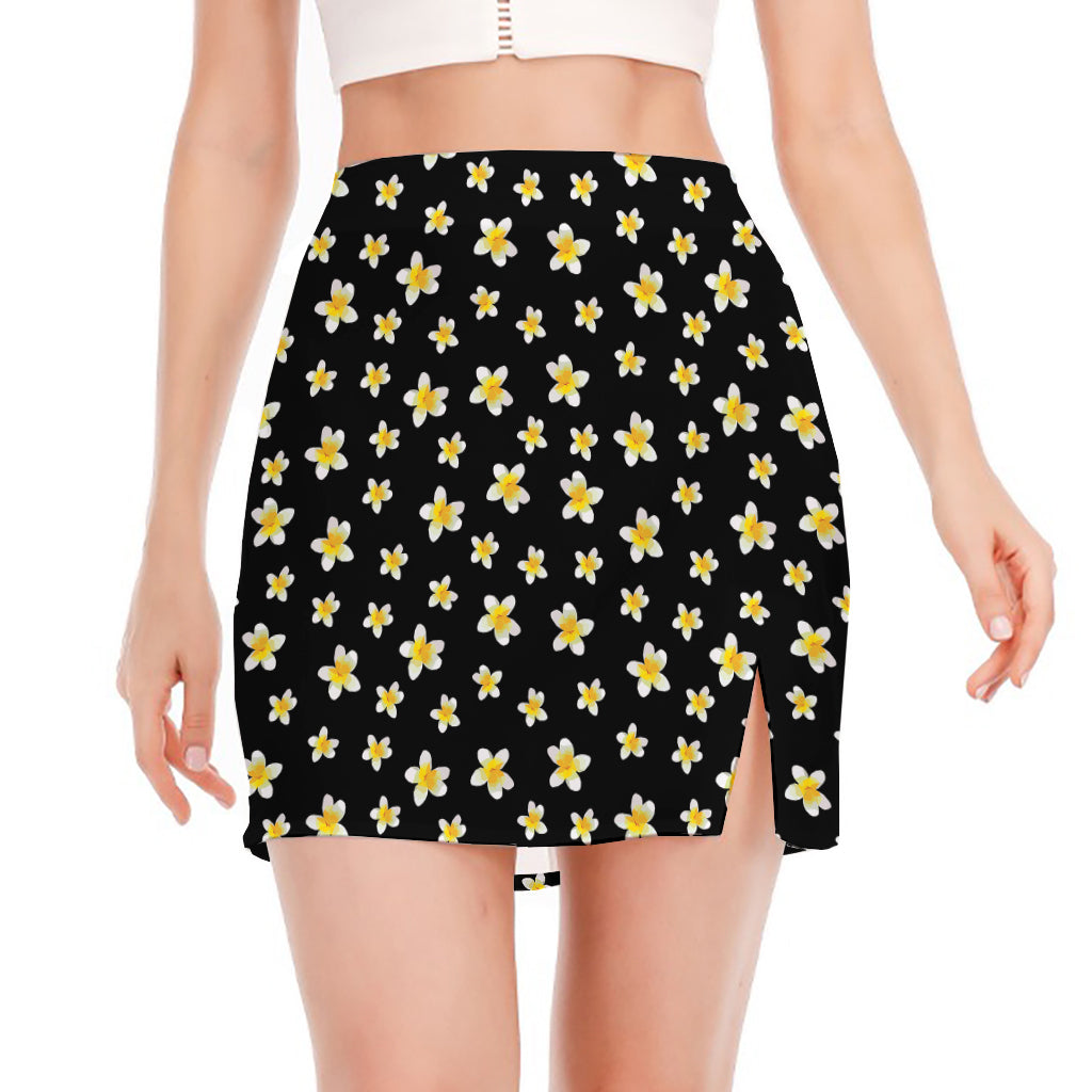 Black Plumeria Flower Pattern Print Side Slit Mini Skirt