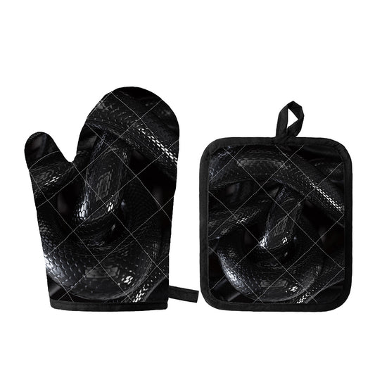 Black Snake Print Oven Mitt And Pot Holder Set