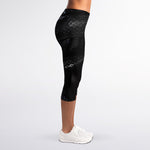 Black Snake Print Women's Capri Leggings