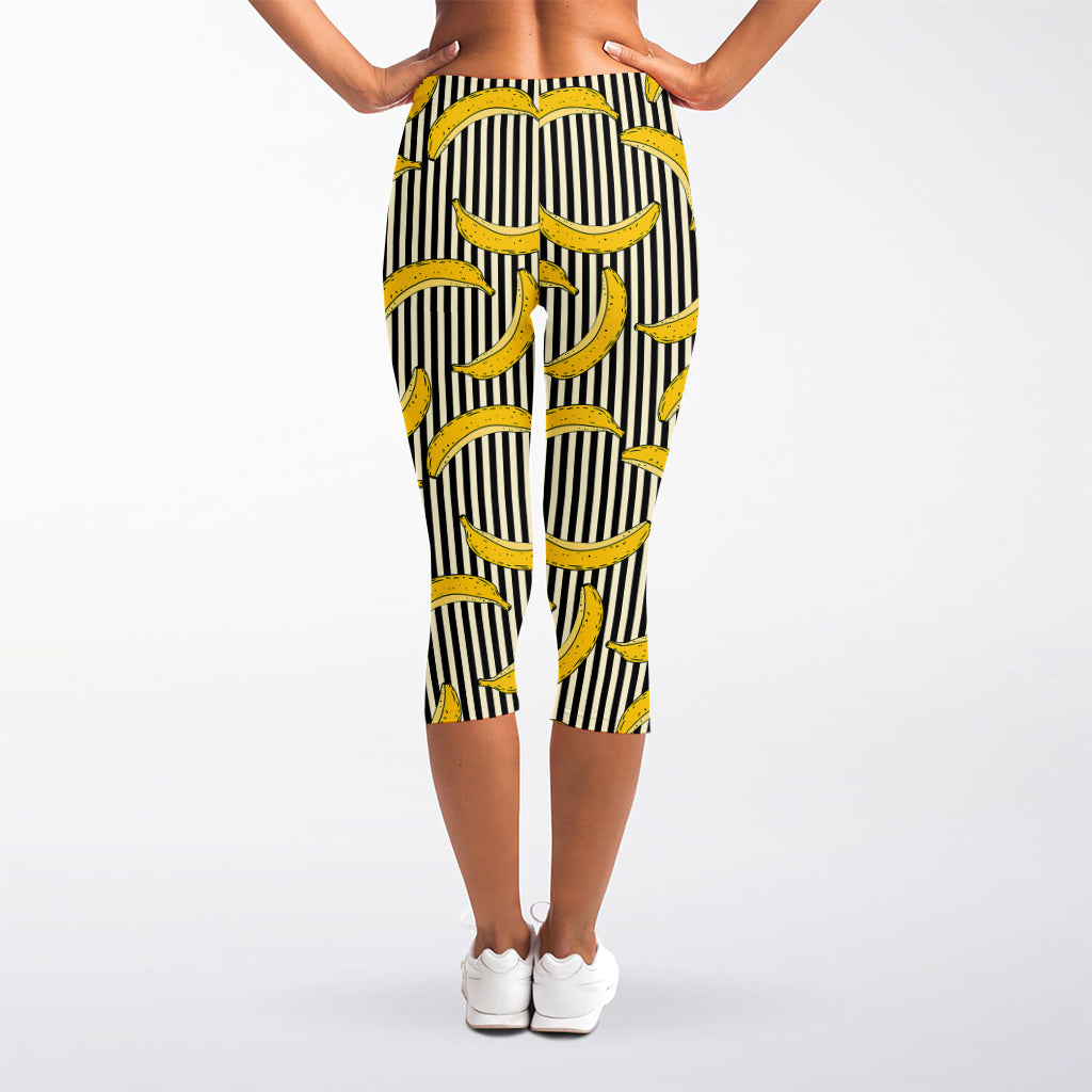 Black Striped Banana Pattern Print Women's Capri Leggings