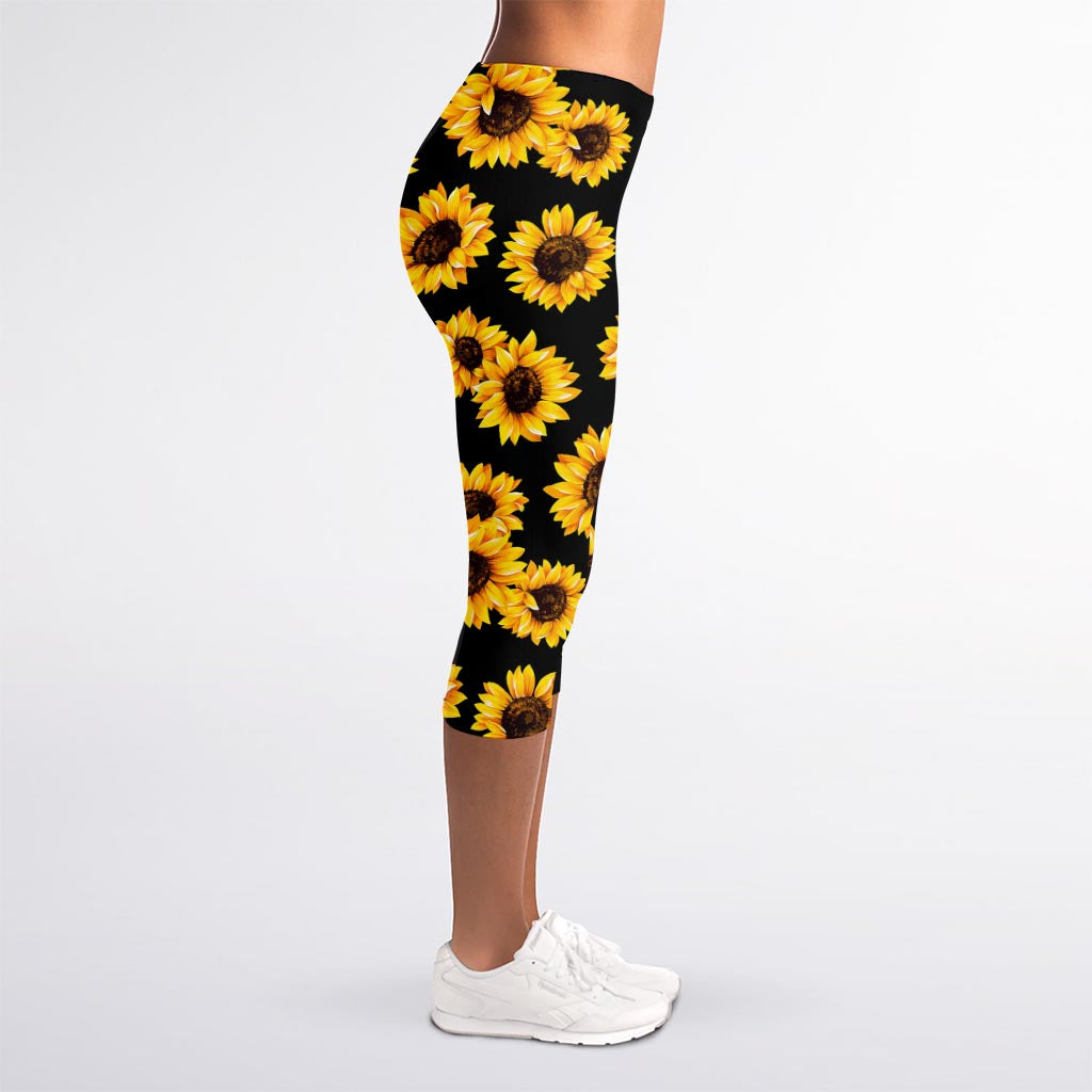Black Sunflower Pattern Print Women's Capri Leggings