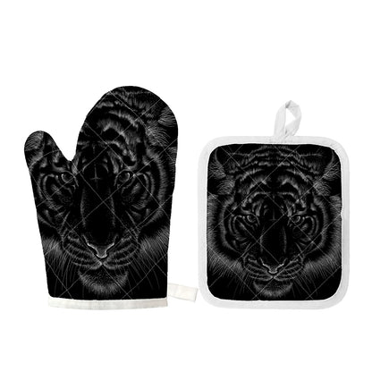Black Tiger Portrait Print Oven Mitt And Pot Holder Set