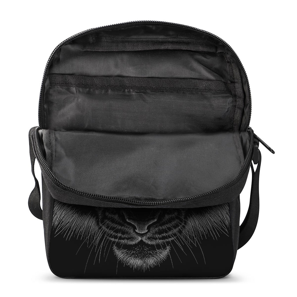 Black Tiger Portrait Print Rectangular Crossbody Bag
