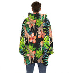 Black Tropical Giraffe Pattern Print Hoodie Blanket