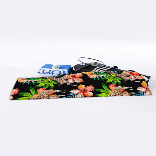 Black Tropical Giraffe Pattern Print Sports Towel