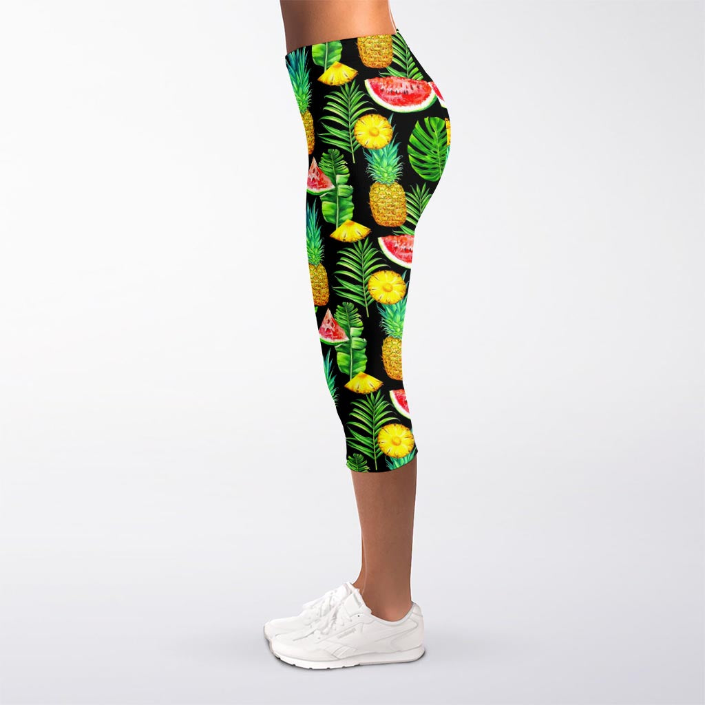 Black Tropical Pineapple Pattern Print Women's Capri Leggings