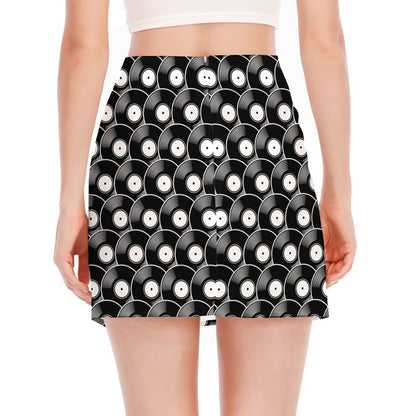 Black Vinyl Record Pattern Print Side Slit Mini Skirt
