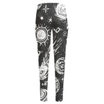 Black White Galaxy Outer Space Print High-Waisted Pocket Leggings