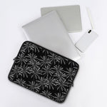 Black White Palm Tree Pattern Print Laptop Sleeve