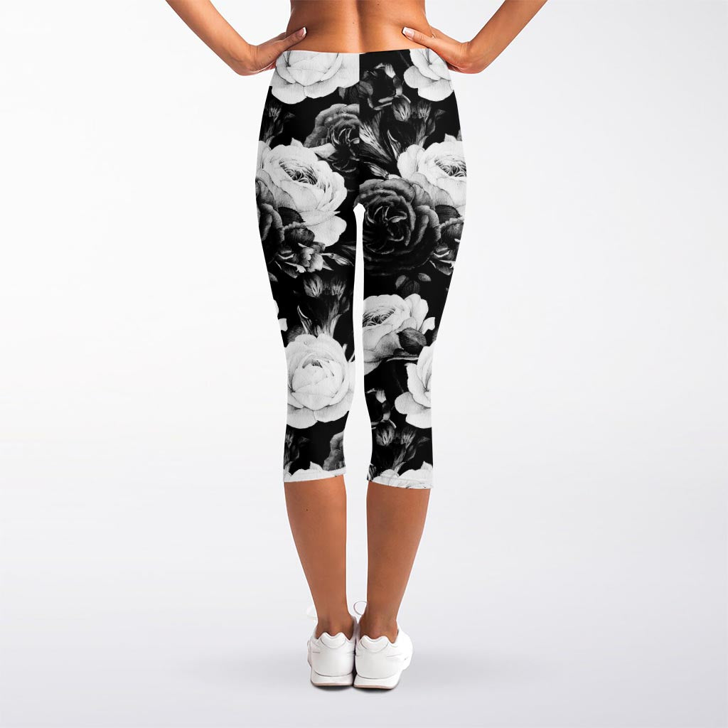 Black White Rose Floral Pattern Print Women's Capri Leggings