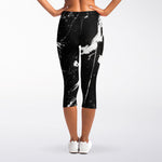 Black White Scratch Marble Print Women's Capri Leggings