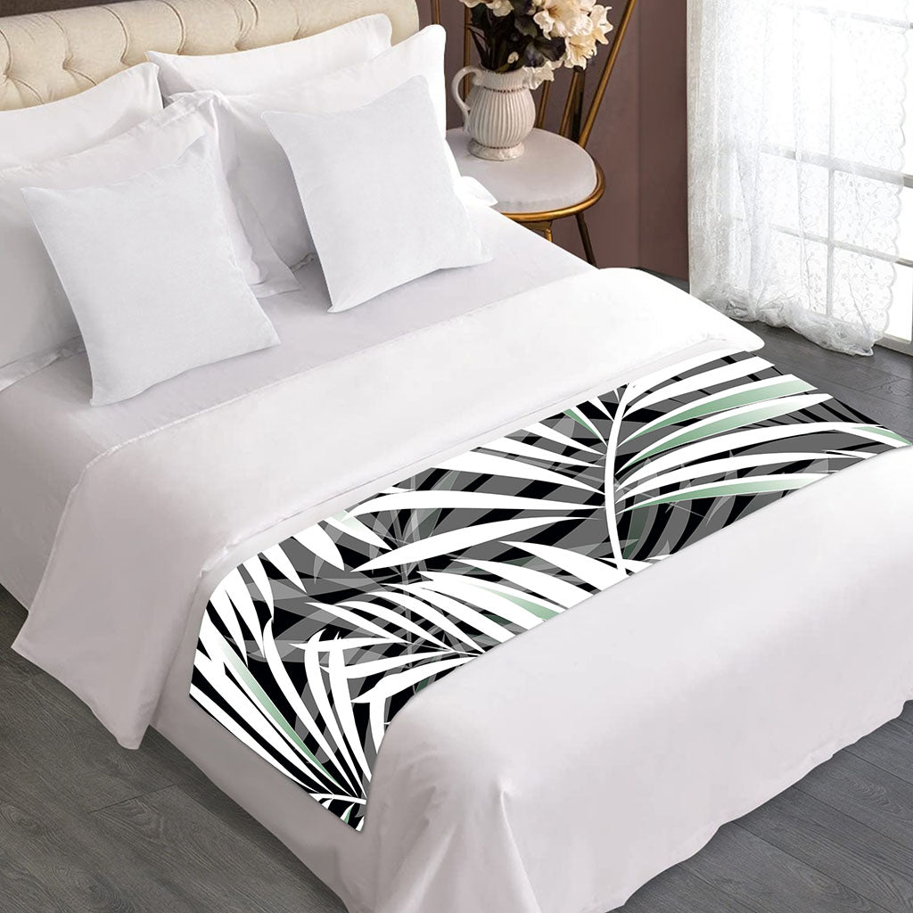 Black White Tropical Leaf Pattern Print Bed Runner