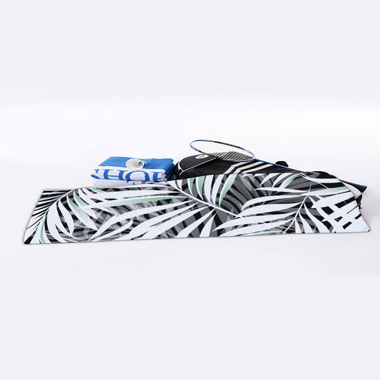 Black White Tropical Leaf Pattern Print Sports Towel