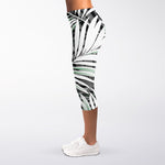 Black White Tropical Leaf Pattern Print Women's Capri Leggings