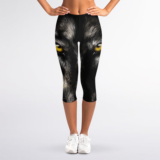 Black Wolf Portrait Print Women's Capri Leggings