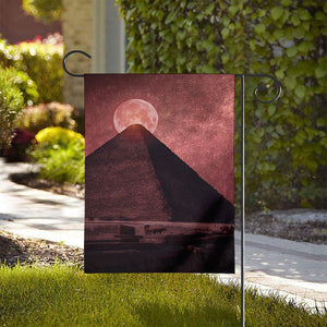 Bloody Moon Pyramid Print House Flag