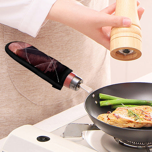 Bloody Moon Pyramid Print Skillet Handle Cover